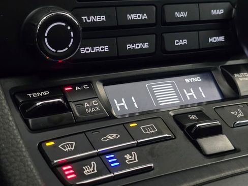 Certified 2018 Porsche 911 Carrera GTS image 42