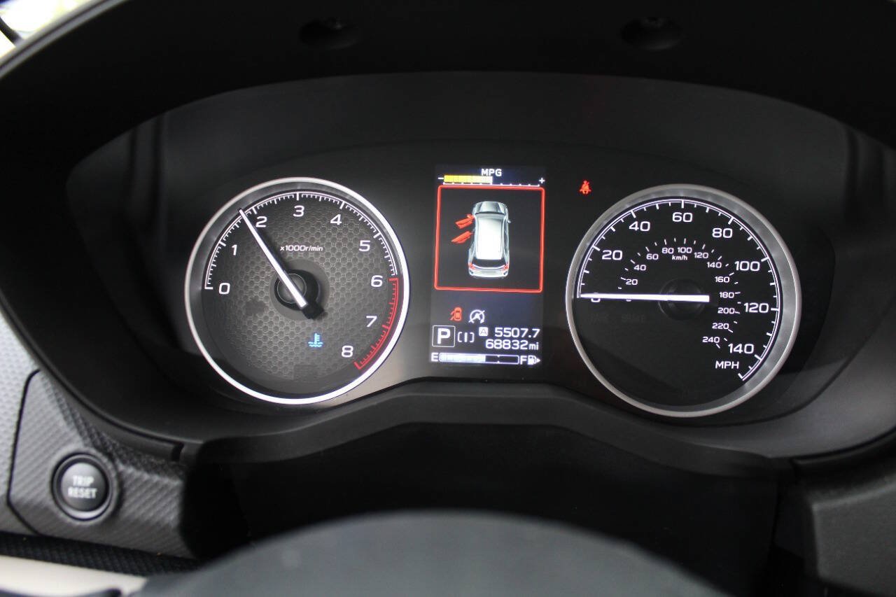 Used 2023 Subaru Forester Limited AWD/4WD image 9