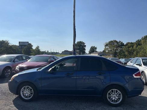 Used 2009 Ford Focus SE image 3