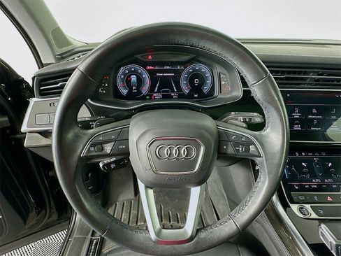 Used 2023 Audi Q7 3.0T Premium Plus image 11