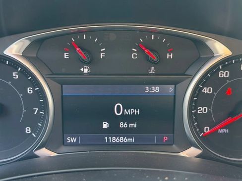 Used 2019 GMC Terrain SLT w/ Preferred Package AWD/4WD image 11