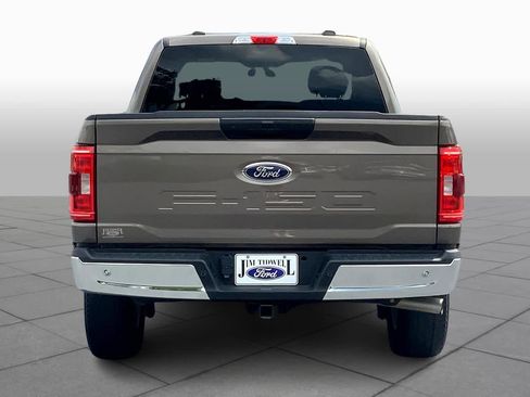Used 2021 Ford F150 XLT AWD/4WD image 5