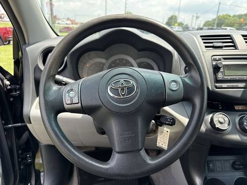 Used 2012 Toyota RAV4 4WD w/ Upgrade Value Pkg image 15