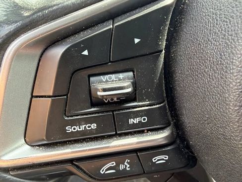 Used 2020 Subaru Crosstrek 2.0i Limited w/ Moonroof Package w/Navigation AWD/4WD image 11