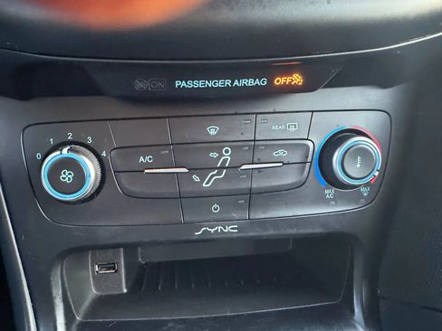 Used 2015 Ford Focus ST image 56