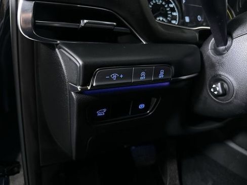Used 2024 Genesis GV80 2.5T AWD/4WD image 18
