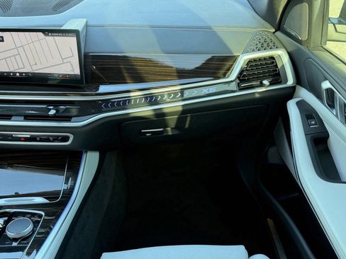 Certified 2024 BMW X5 sDrive40i w/ Premium Package image 20