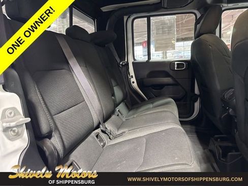 Certified 2021 Jeep Gladiator Overland AWD/4WD image 34