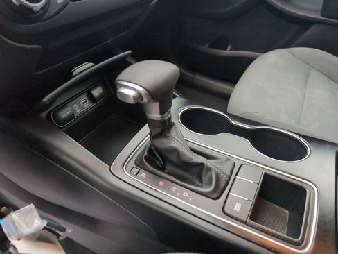 Used 2019 Kia Sorento LX image 20