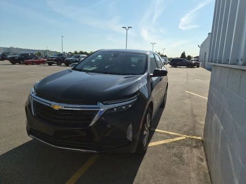 Used 2024 Chevrolet Equinox LT w/ LPO, Floor Liner Package FWD image 1
