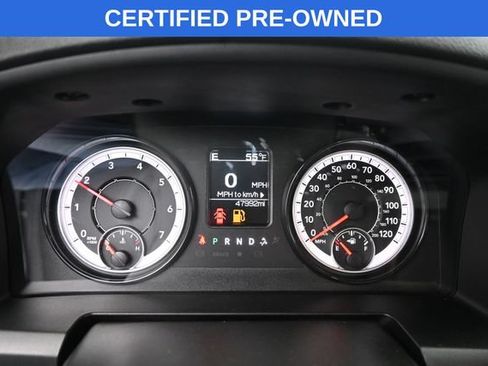 Used 2024 RAM 1500 Classic SLT AWD/4WD image 14