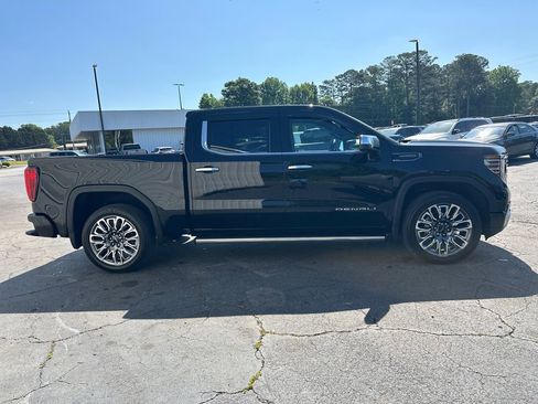 Used 2024 GMC Sierra 1500 Denali Ultimate AWD/4WD image 5