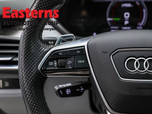 Used 2022 Audi e-tron GT Premium Plus w/ Performance Package image 15