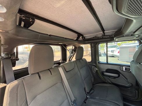 Used 2021 Jeep Wrangler Unlimited Sport image 38