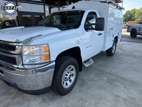 Used 2012 Chevrolet Silverado 3500 W/T image 16