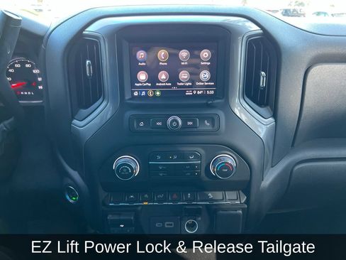Used 2025 Chevrolet Silverado 1500 Custom Trail Boss w/ LPO, Dark Essentials Package AWD/4WD image 18
