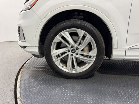 Used 2021 Audi Q7 2.0T Premium Plus w/ Premium Plus Package image 39