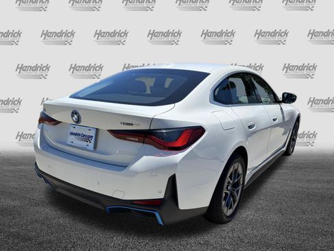 Certified 2023 BMW i4 eDrive40 RWD image 11