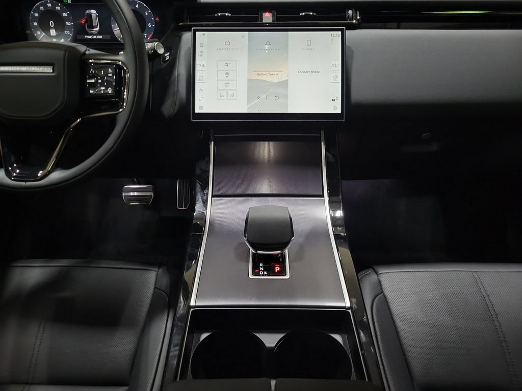 New 2026 Land Rover Range Rover Velar Dynamic SE AWD/4WD image 26
