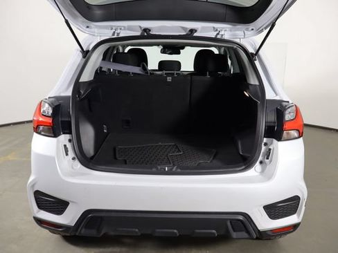 Used 2024 Mitsubishi Outlander Sport ES AWD/4WD image 15