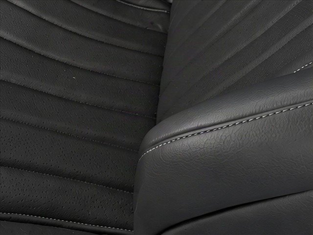 Used 2023 Mercedes-Benz S 500 4MATIC image 29