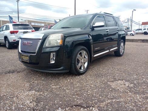 Used 2014 GMC Terrain Denali FWD image 3