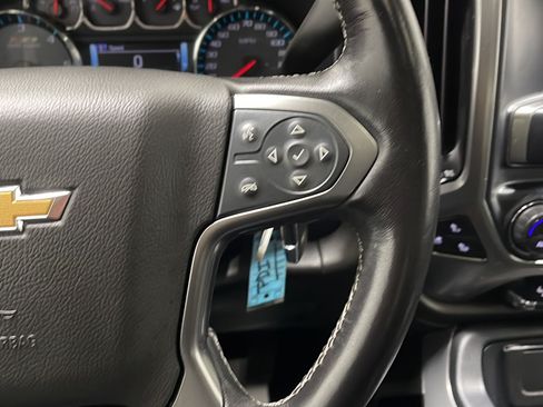 Used 2018 Chevrolet Silverado 1500 LTZ Z71 w/ Redline Edition AWD/4WD image 7