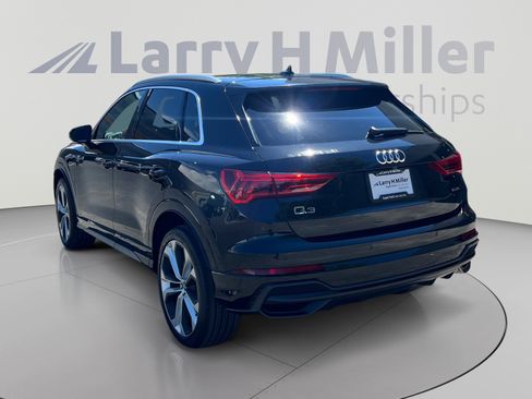 Used 2020 Audi Q3 2.0T Premium Plus w/ Premium Plus Package AWD/4WD image 3