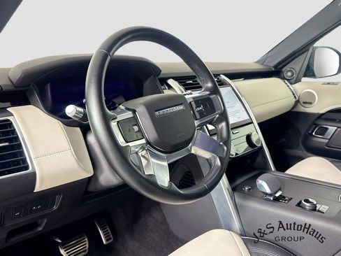 Used 2022 Land Rover Discovery S R-Dynamic AWD/4WD image 9