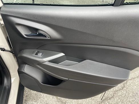 New 2026 Chevrolet Trax ACTIV FWD image 28