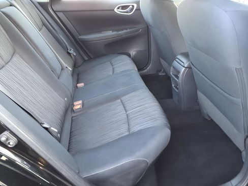 Used 2017 Nissan Sentra SV w/ Style Package image 13