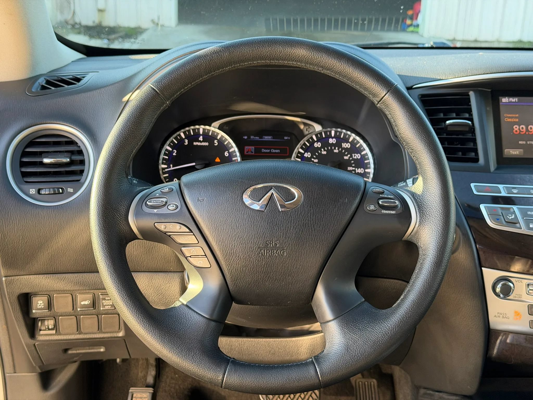 Used 2013 INFINITI JX35 FWD w/ Cargo Pkg image 11