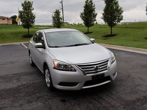 Used 2014 Nissan Sentra S FWD image 5