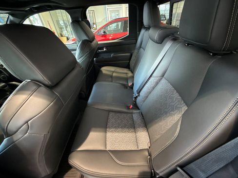 Used 2025 Toyota Tacoma Limited image 12