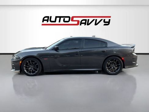 Used 2023 Dodge Charger Scat Pack w/ Navigation & Travel Group RWD image 4
