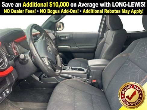 Used 2017 Toyota Tacoma TRD Off-Road image 14