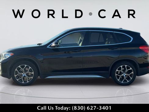 Used 2021 BMW X1 xDrive28i w/ Convenience Package AWD/4WD image 4