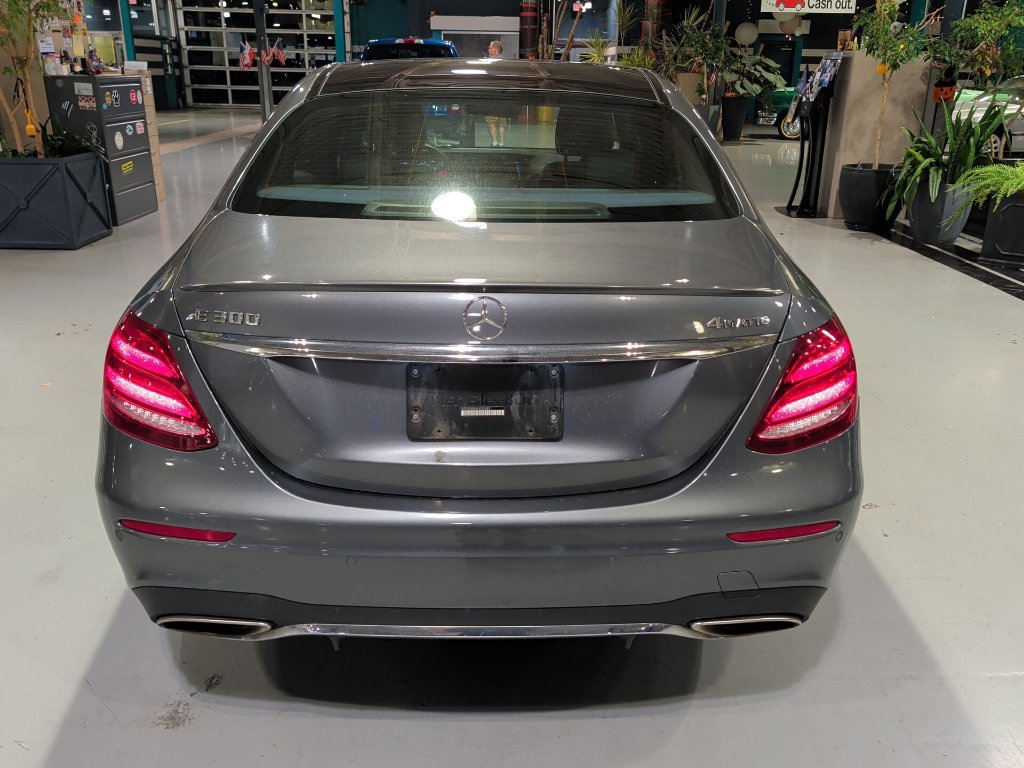 Used 2017 Mercedes-Benz E 300 4MATIC image 15