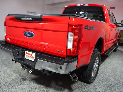 Used 2017 Ford F250 Lariat w/ Chrome Package AWD/4WD image 7