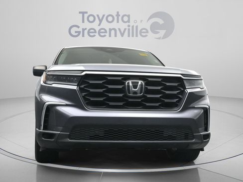Used 2023 Honda Pilot LX image 23