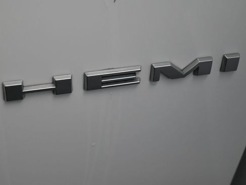 Used 2025 Dodge Durango R/T AWD/4WD image 15