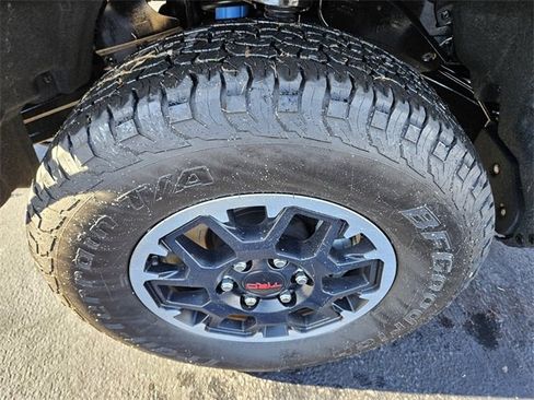 Used 2024 Toyota Tacoma 4x4 Double Cab image 20