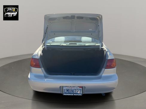 Used 2001 Toyota Corolla LE FWD image 13
