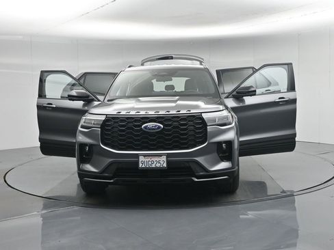Used 2025 Ford Explorer ST-Line RWD image 37