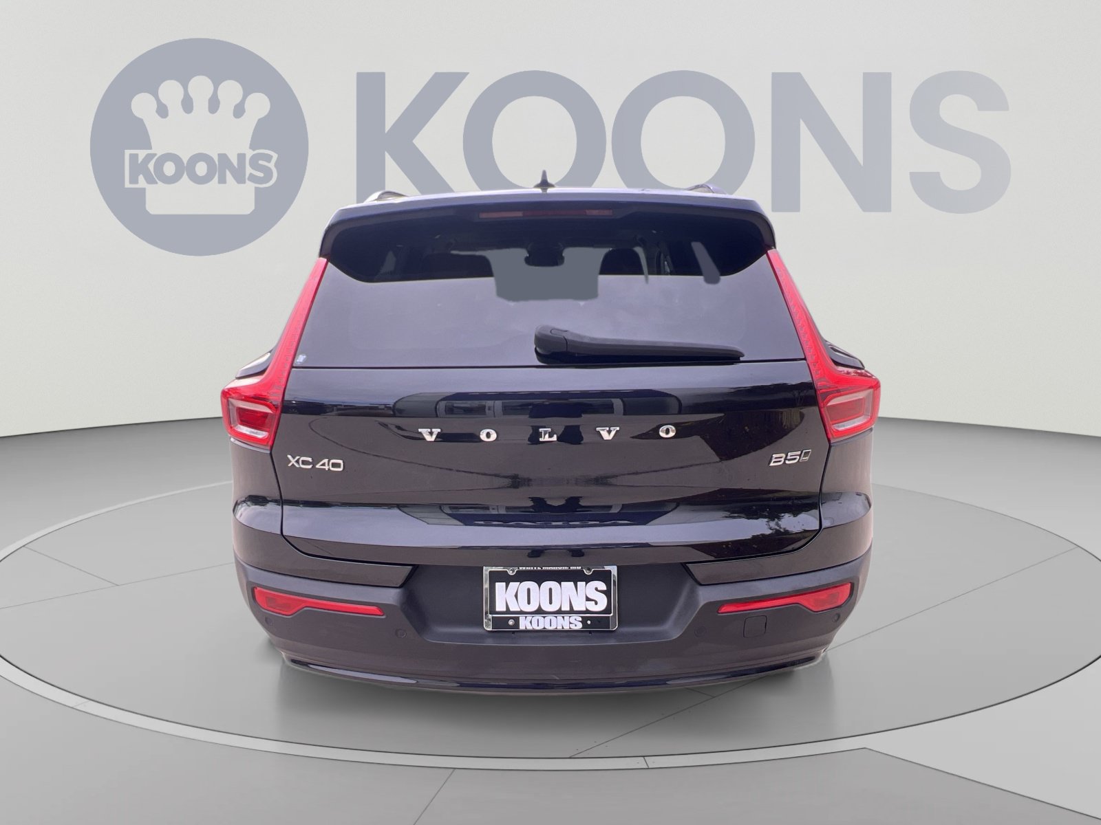 Used 2024 Volvo XC40 B5 Plus w/ Climate Package AWD/4WD image 5