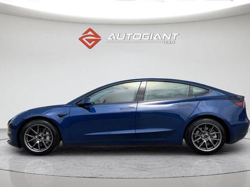 Used 2023 Tesla Model 3 Standard Range image 7
