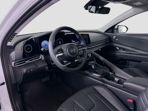 New 2026 Hyundai Elantra Limited w/ Cargo Package image 9