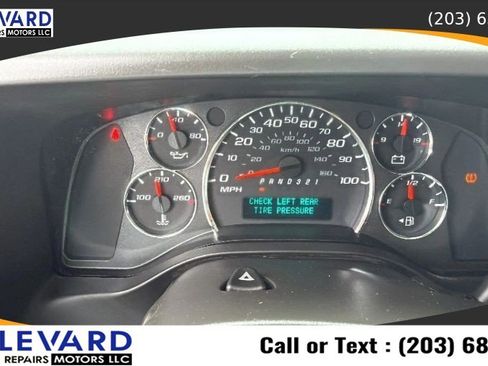 Used 2008 GMC Savana 2500 RWD image 16