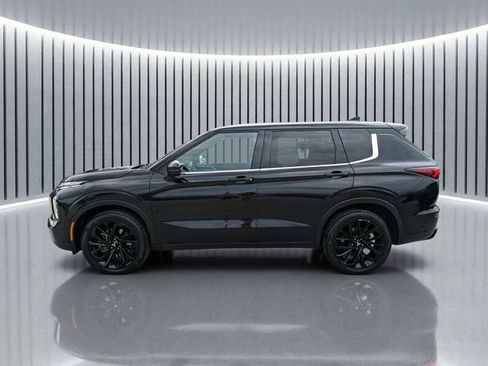 Used 2024 Mitsubishi Outlander SE FWD image 7