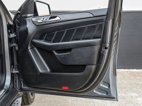 Used 2019 Mercedes-Benz GLE 63 AMG S image 60